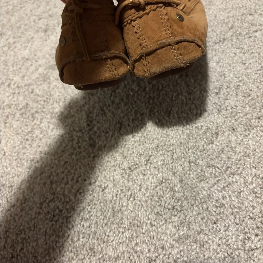 UGG Women's Chestnut Suede Moccasin Loafers Size 6.5 - Picture 4 of 10